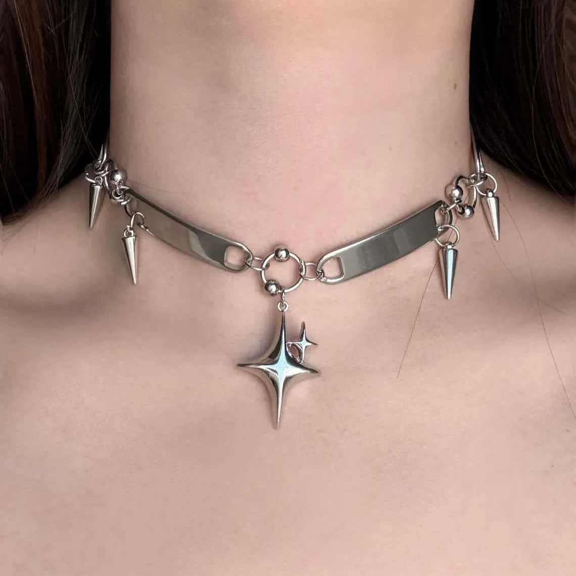 Collier ras du cou riveté Punk - Goth Punk Spike Choker avis et prix